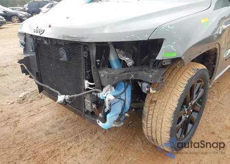 2020 Jeep Grand Cherokee Altitude 4X4 z USA, uszkodzony, nr VIN 1C4RJFAG5LC425252